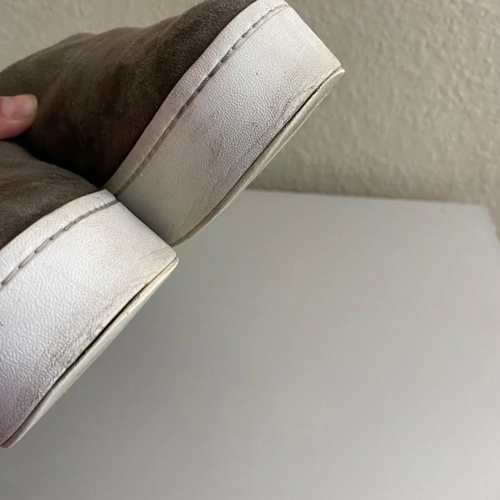Vince Warren Platform Sneaker Suede Gray 9.5 sneakers‎